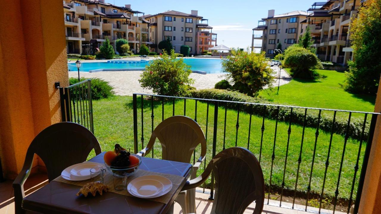 Hc Apartments Kaliakria Topola Ngoại thất bức ảnh